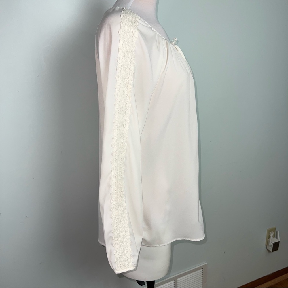 Saint Tropez West Ivory Lace Accent Blouse - Picture 9 of 15